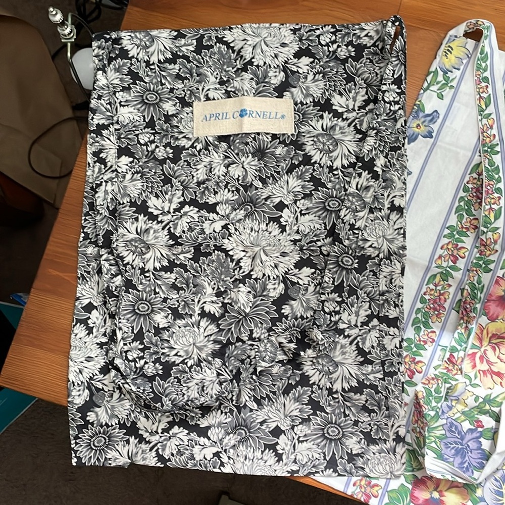 April Cornell Market Bags
